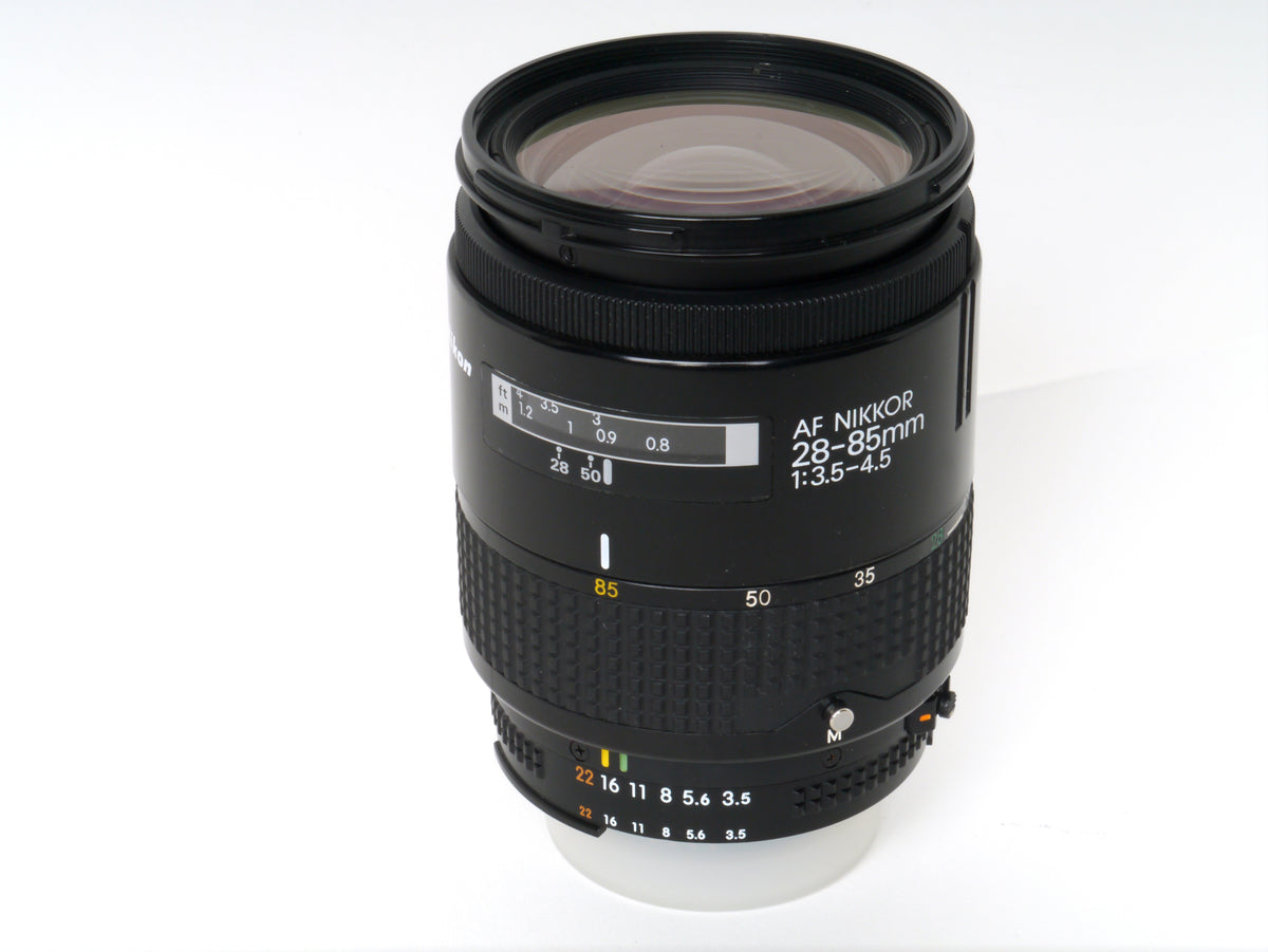 Nikon AF 3,5-4,5/28-85mm Objektiv – Gut