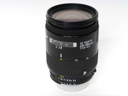 Nikon AF 3,5-4,5/28-85mm Objektiv – Gut