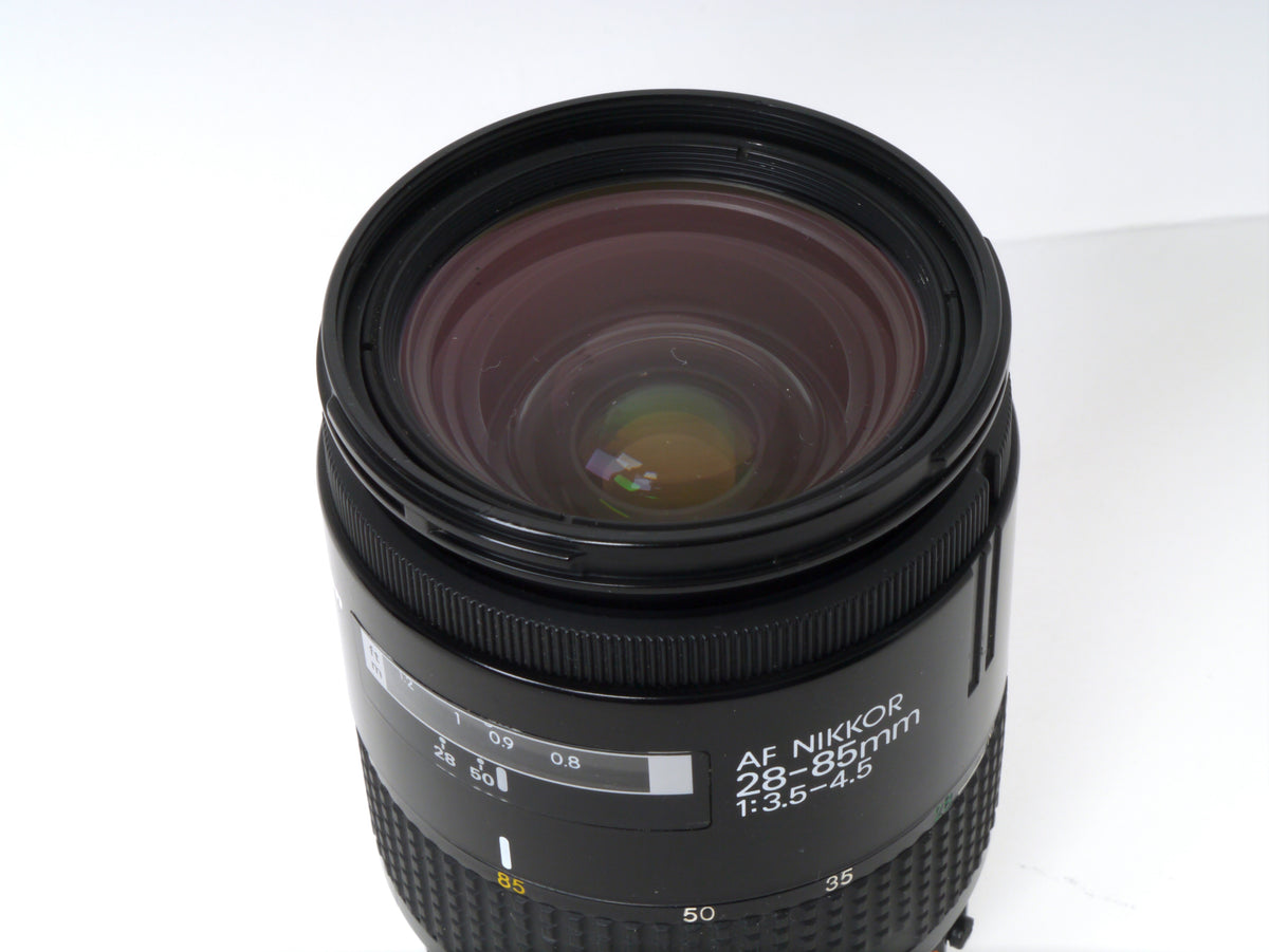 Nikon AF 3,5-4,5/28-85mm Objektiv – Gut