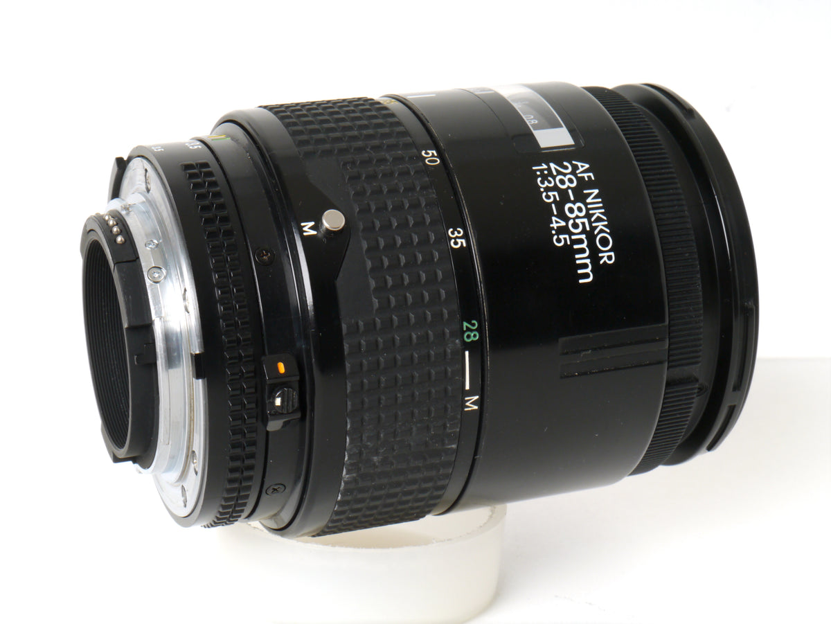 Nikon AF 3,5-4,5/28-85mm Objektiv – Gut