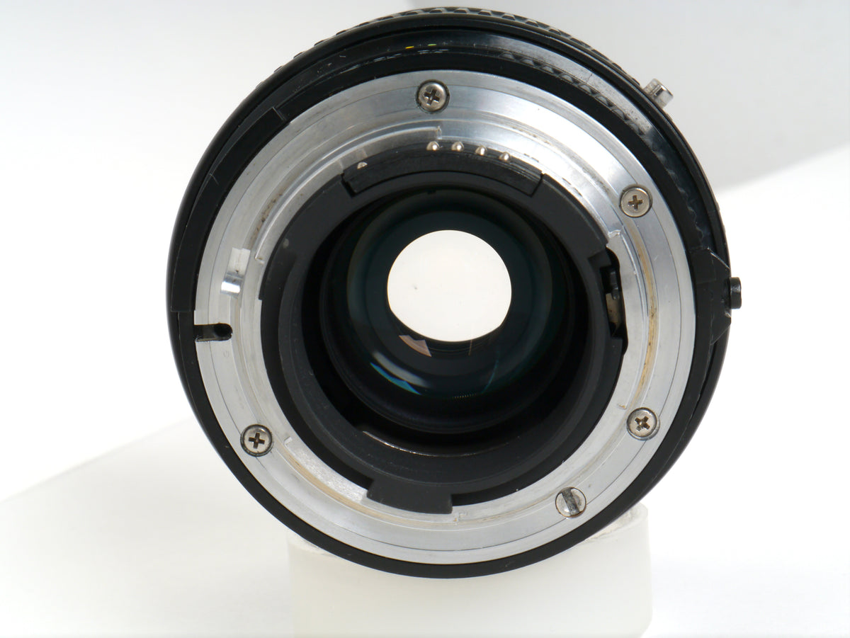 Nikon AF 3,5-4,5/28-85mm Objektiv – Gut