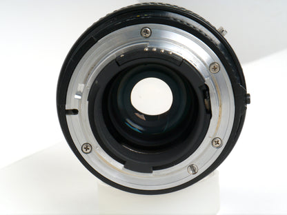 Nikon AF 3,5-4,5/28-85mm Objektiv – Gut