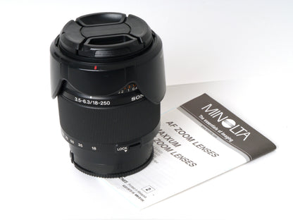 Sony DT 3,5-6,3/18-250mm Objektiv – Gut