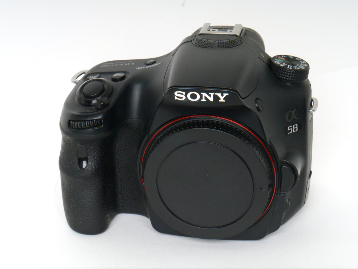 Sony Alpha SLT-A58 Gehäuse – Gut