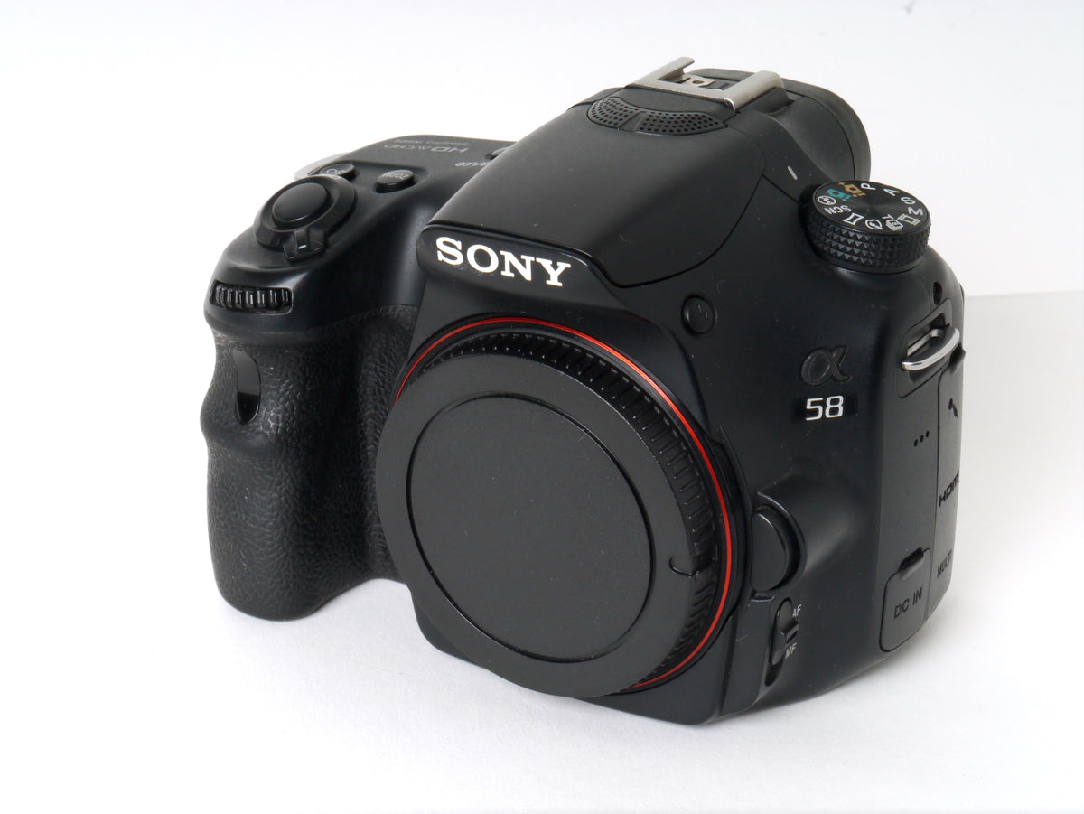 Sony Alpha SLT-A58 Gehäuse – Gut